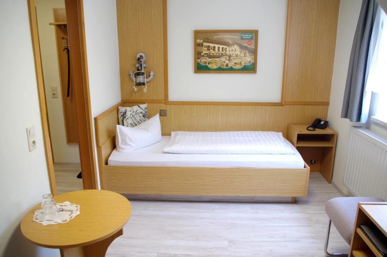 Hotel Gasthof Zum Walfisch Klingenthal Exteriör bild