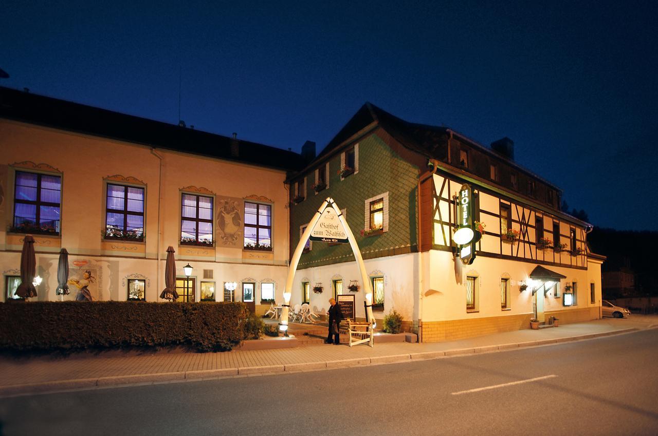 Hotel Gasthof Zum Walfisch Klingenthal Exteriör bild