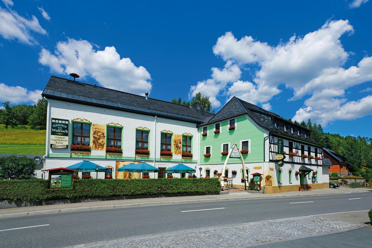 Hotel Gasthof Zum Walfisch Klingenthal Exteriör bild