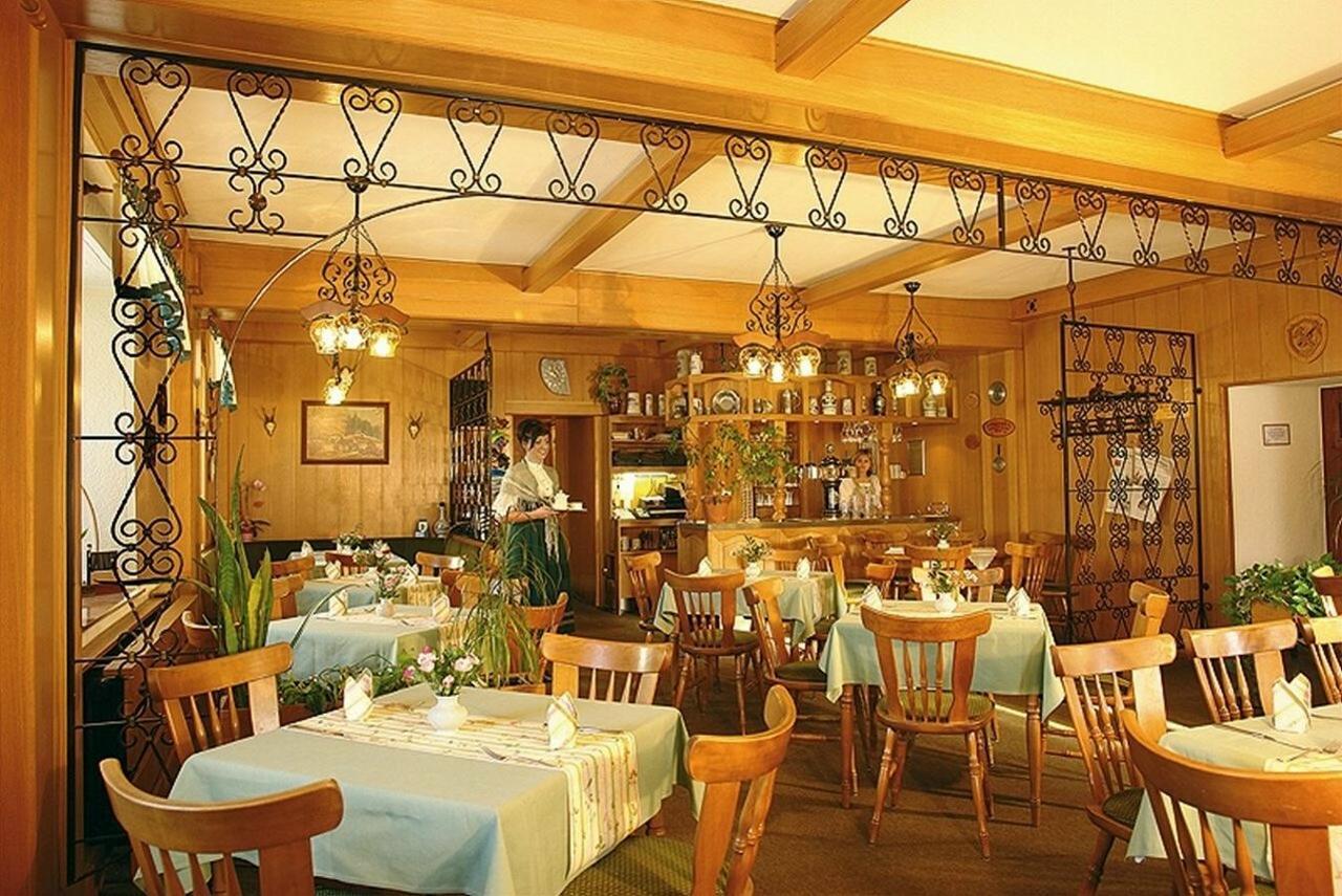 Hotel Gasthof Zum Walfisch Klingenthal Exteriör bild
